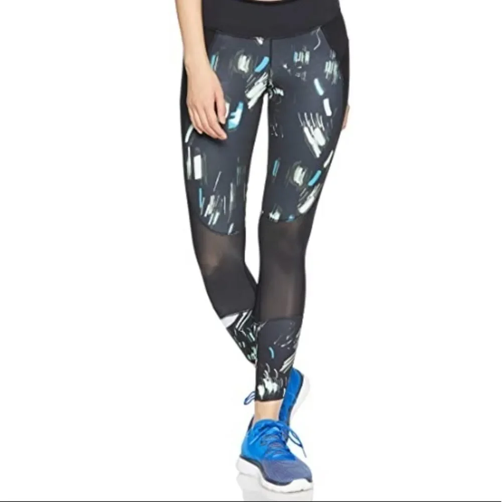 NWT Under Armour Speedpocket Run Printed Crop S - Picture 1 of 11